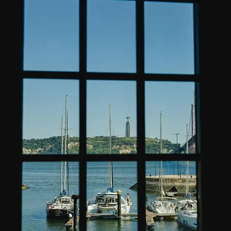 Docas Lisbon