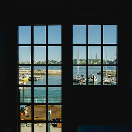 Docas Lisbon